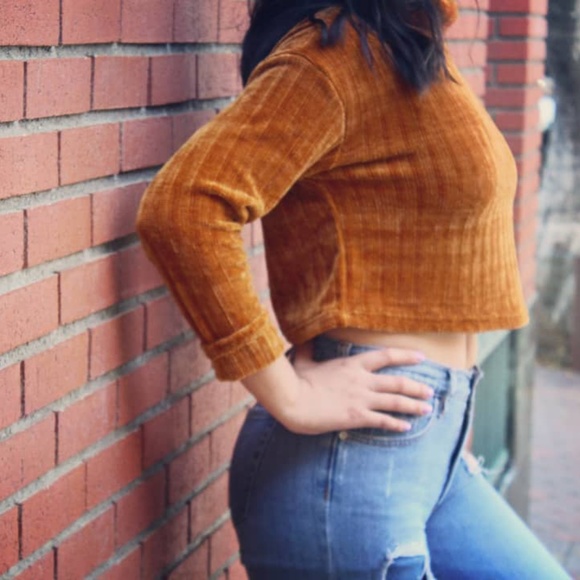 Velma Sweater - Picture 2 of 2